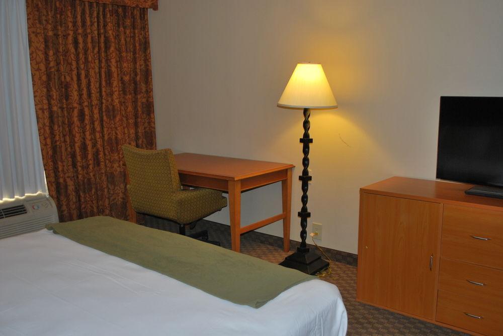 Rodeway Inn Duncanville Eksteriør billede