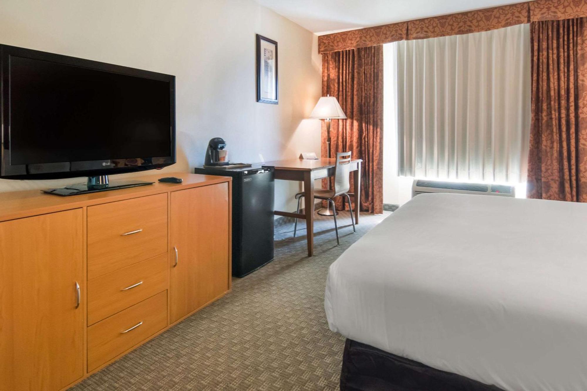Rodeway Inn Duncanville Eksteriør billede